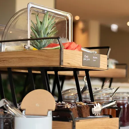 Hotel Daniel Graz - Smart Lifestyle Near City Centre-2